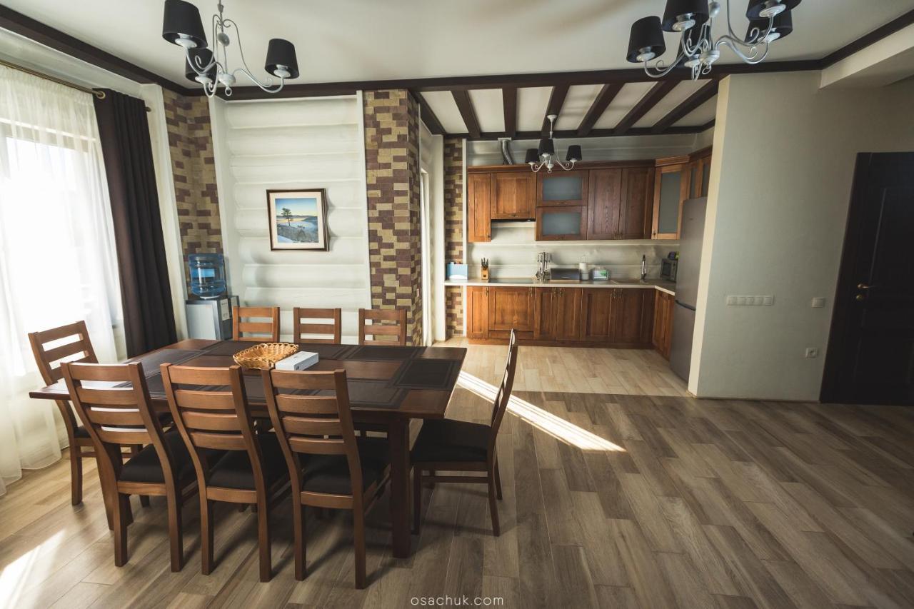Westhills Cottage Town & Spa Bukovel Exteriör bild